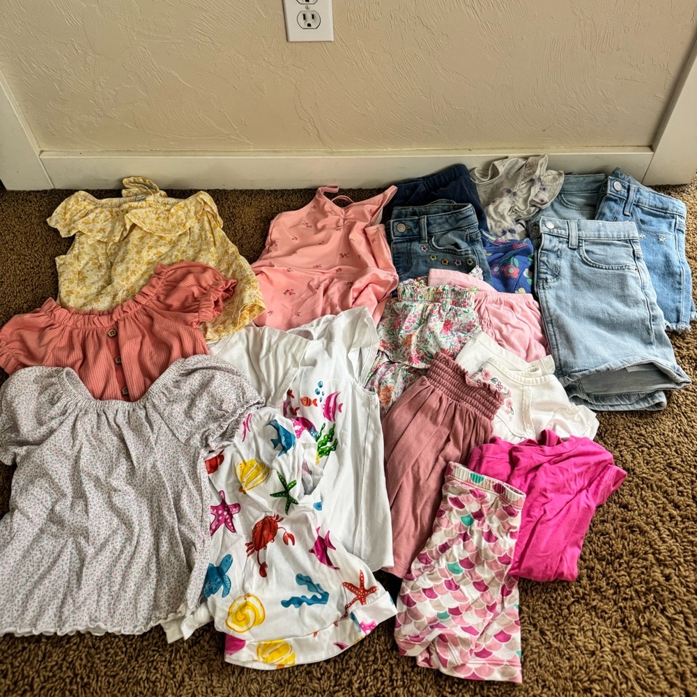 Girls 4T Clothing Bundle